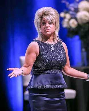 Theresa Caputo